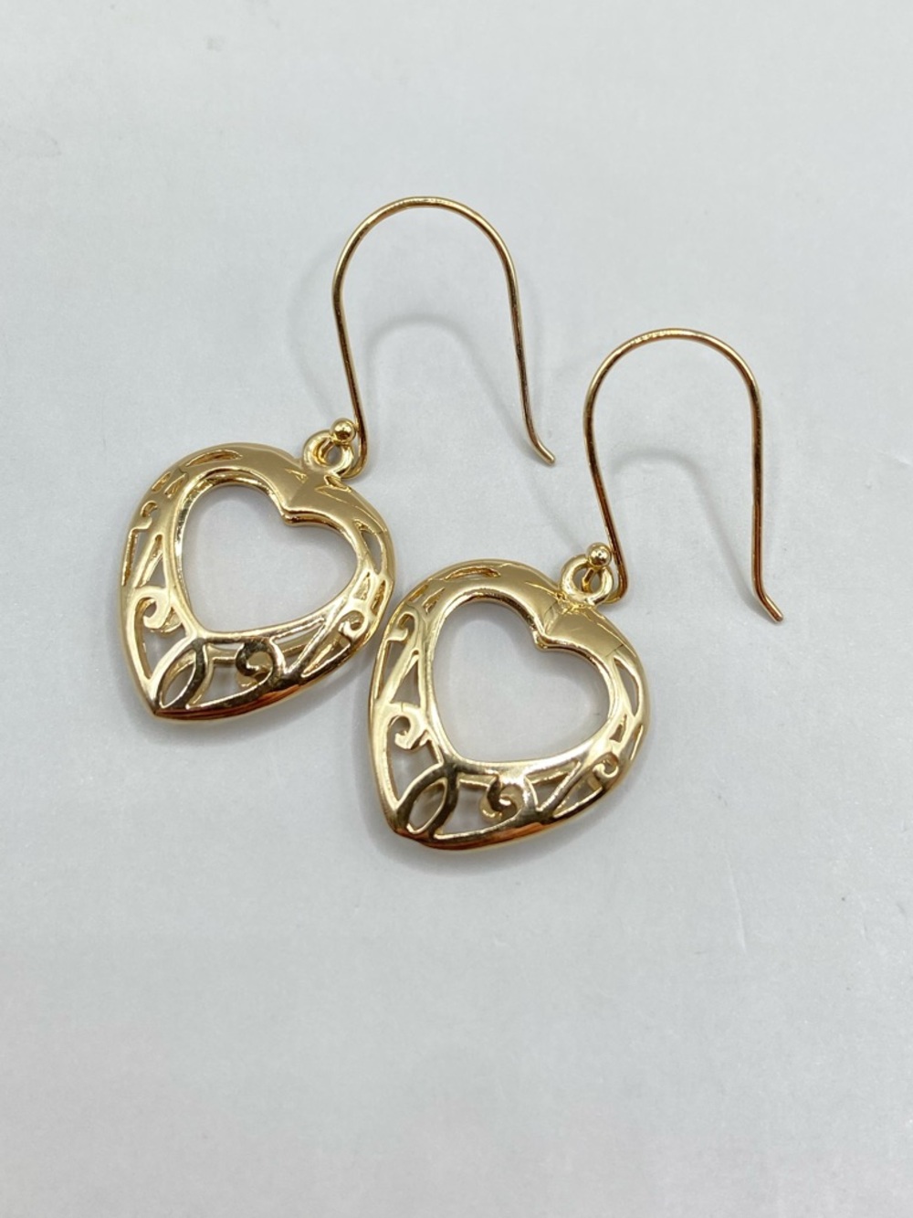 Dyadema Gold Vermeil Ornate Scroll Open Heart Earrings - Picture 3 of 7